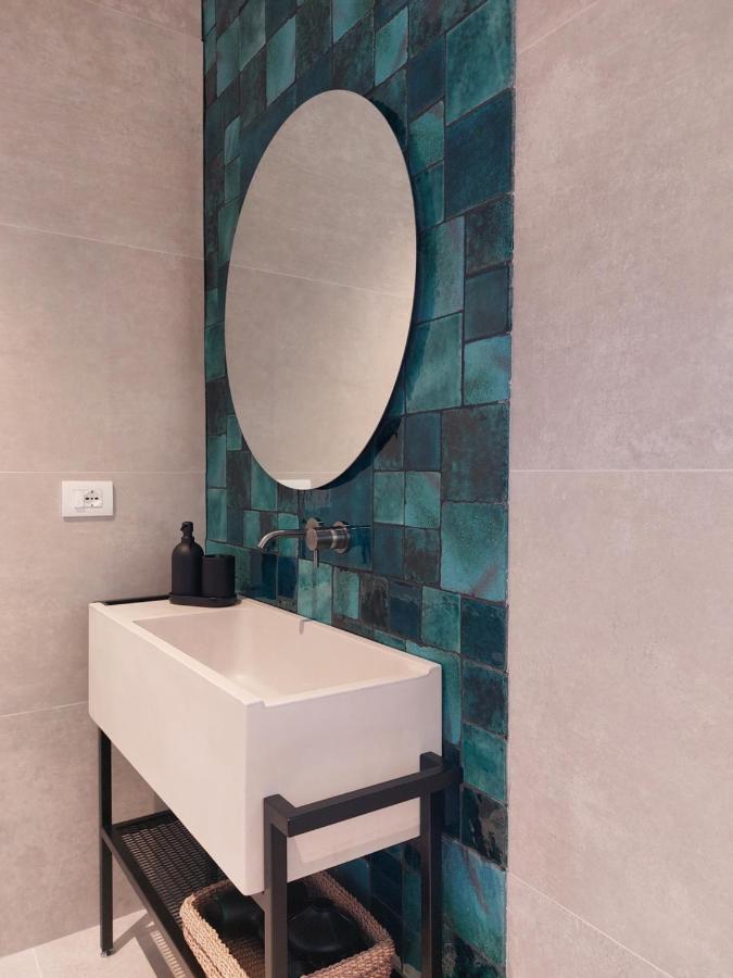 Palazzo Accinni B&B Монополи Экстерьер фото