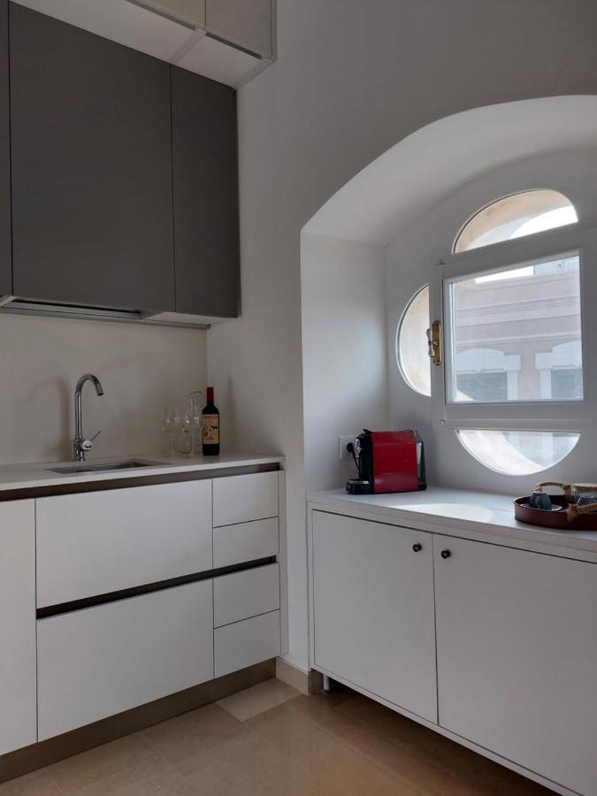 Palazzo Accinni B&B Монополи Экстерьер фото